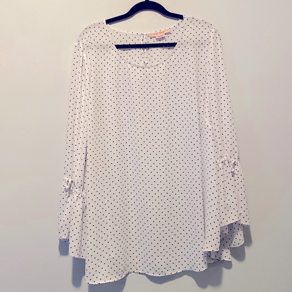 White long sleeve Blouse with Black Polka Dots - Picture 1 of 5